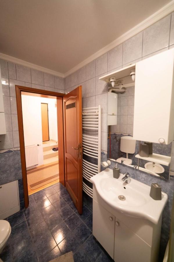 Apartman Yellow House Sarajevo Exterior photo